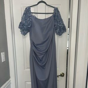 Xcape periwinkle blue size 16w gown